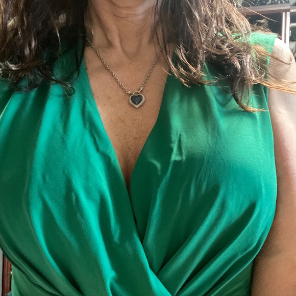 Little green dress - Picture 4 of 4